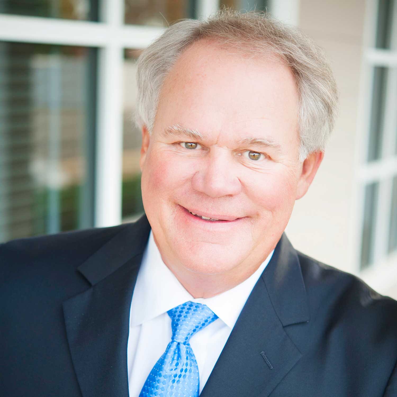 bill gray headshot